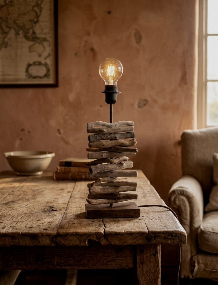Handgefertigte Treibholz-Tischlampe (40 cm) im Boho- & Skandi-Stil